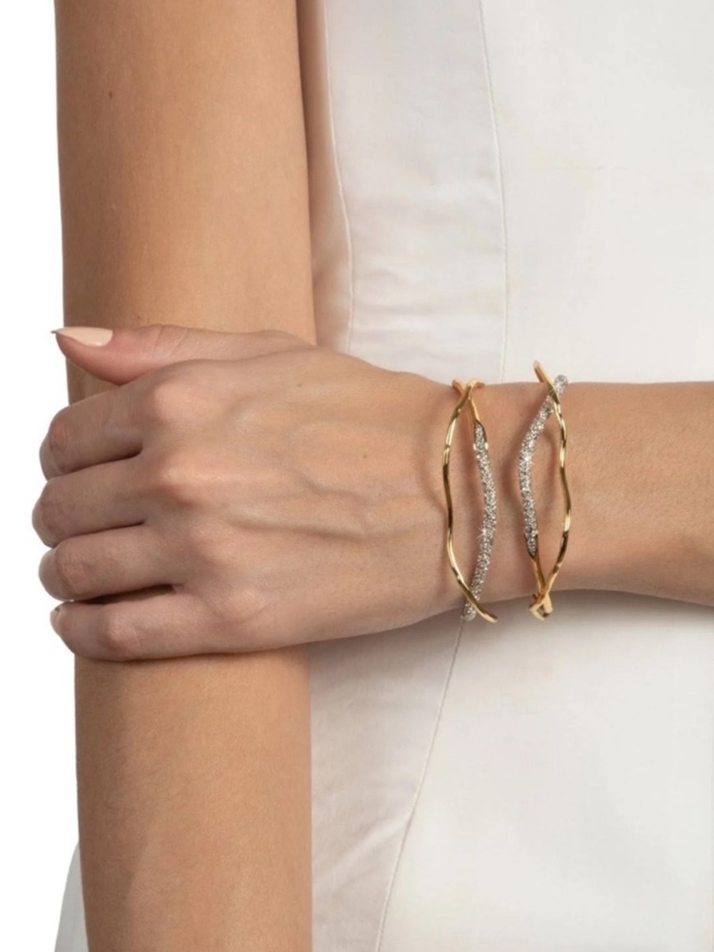Alexis Bittar Solanales Gold Crystal Intertwined
Cuff Bracelet - Picture 8 of 9